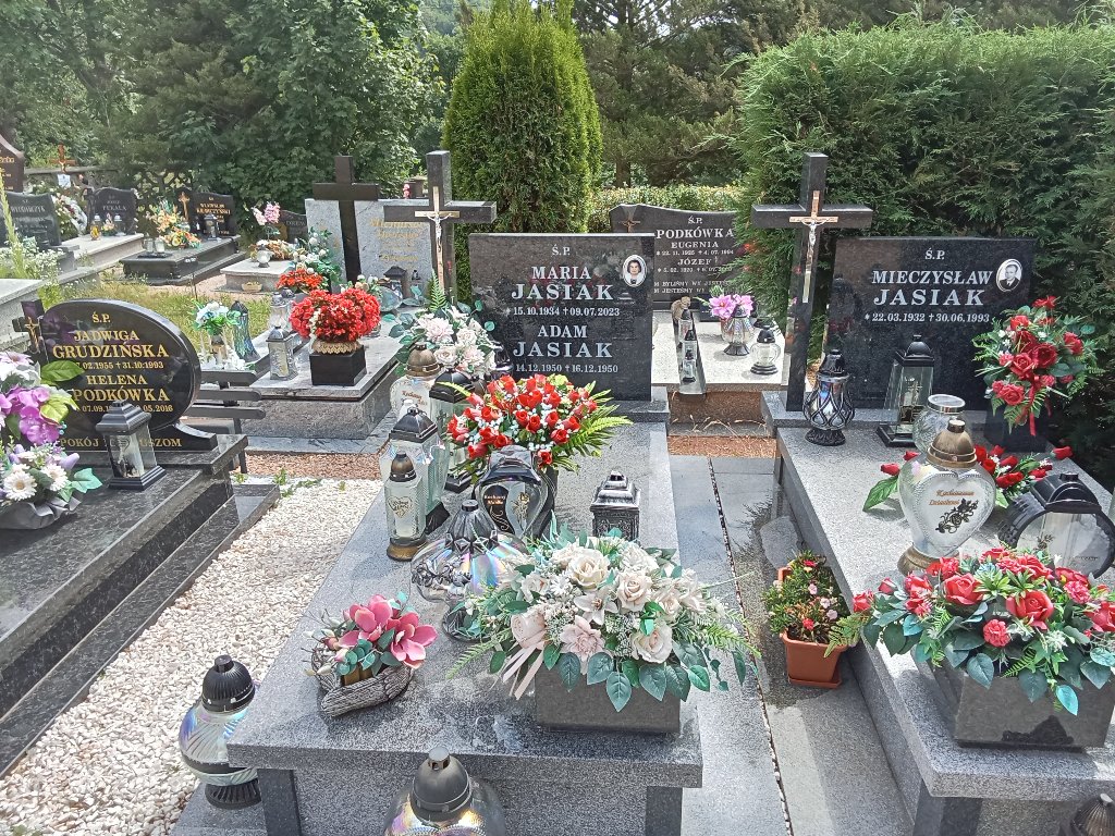 Grób Maria Jasiak